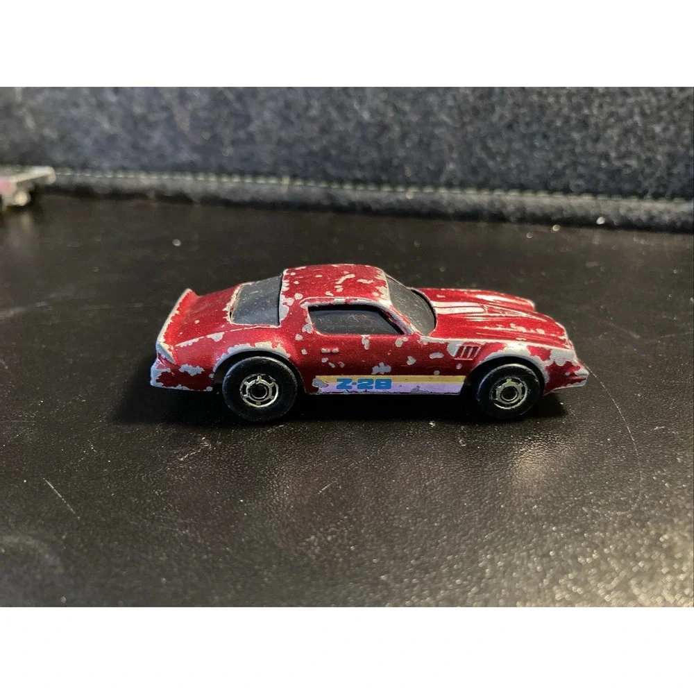 Hot Wheels‎ 1982 Camaro Z-28 | Red Metallic w/Gold Wheels | Chevrolet Z28